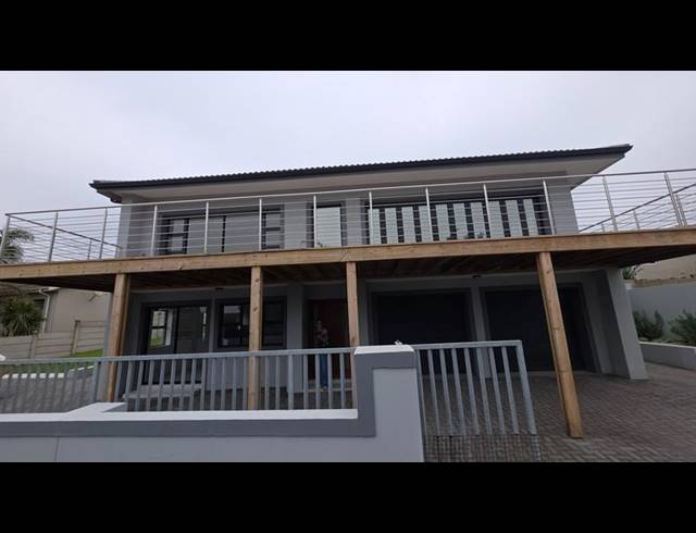 5 BEDROOM HOUSE FOR SALE IN WAVECREST